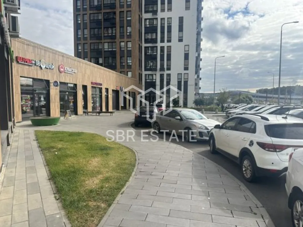 Продажа торгового помещения с арендатором Альфа банк