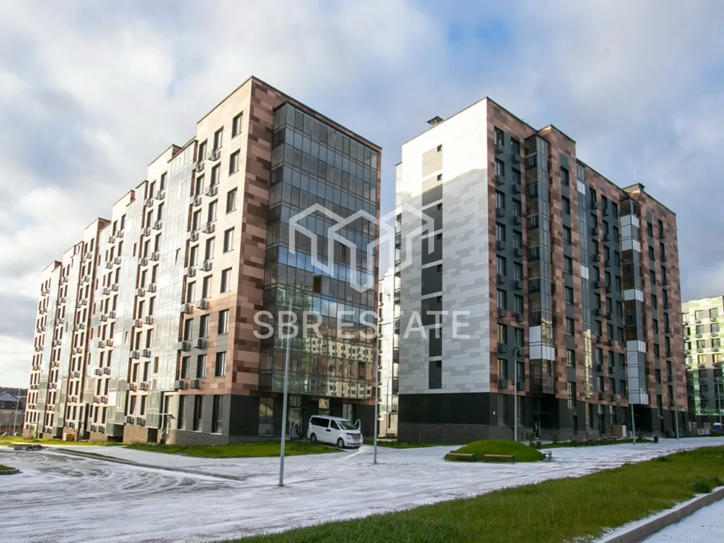 Продажа коммерческого помещения 189,9 м2 в ЖК Цветочные поляны