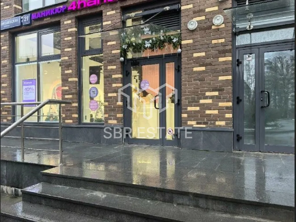 Продажа торгового помещения с арендатором Салон Красоты