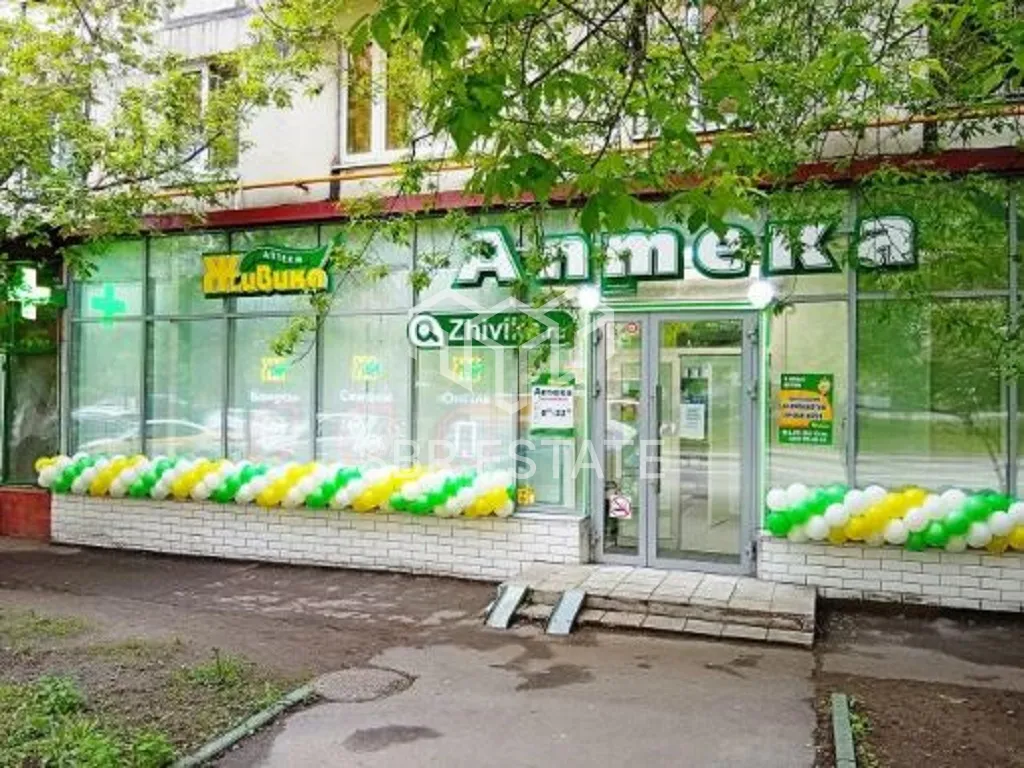 Продажа торгового помещения с арендатором Аптека Живика