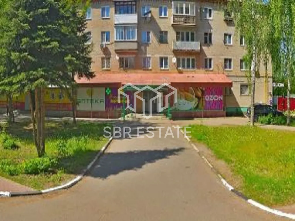 Продажа торгового помещения с арендаторами Красное и Белое и др.