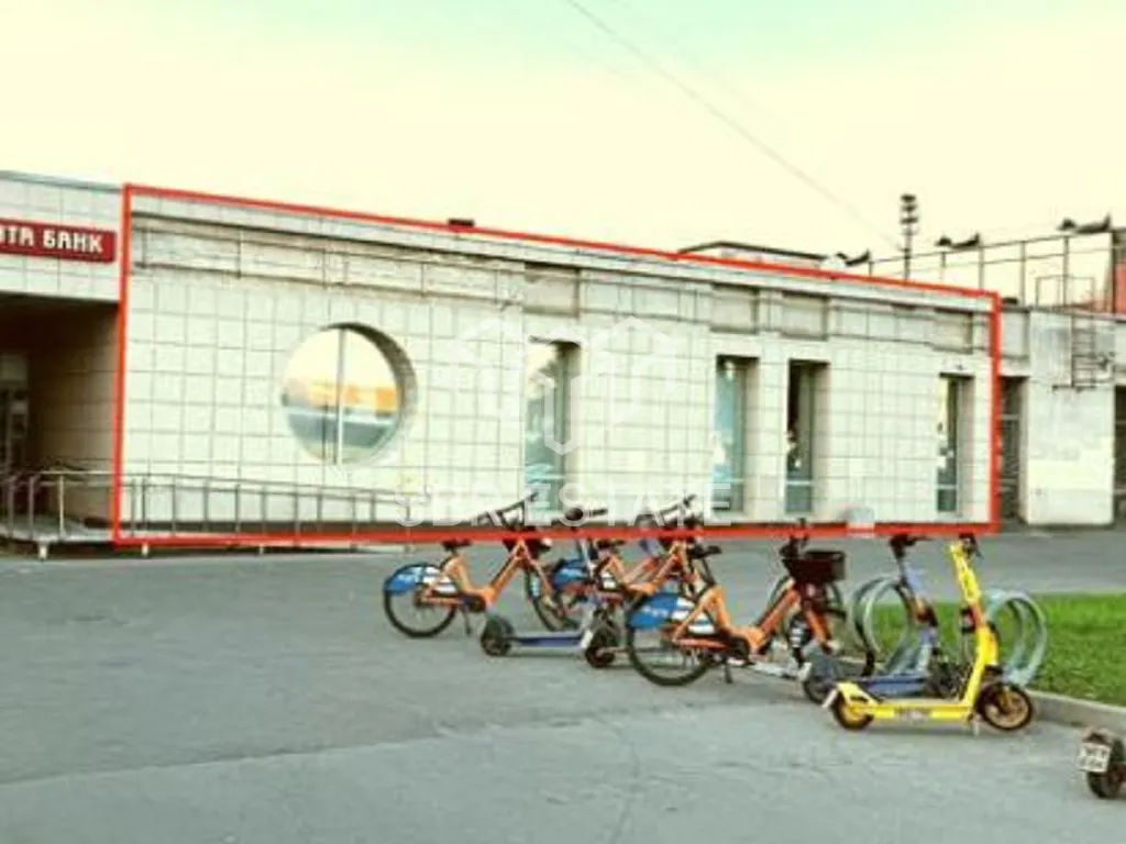 Аренда коммерческого помещения 196 м2